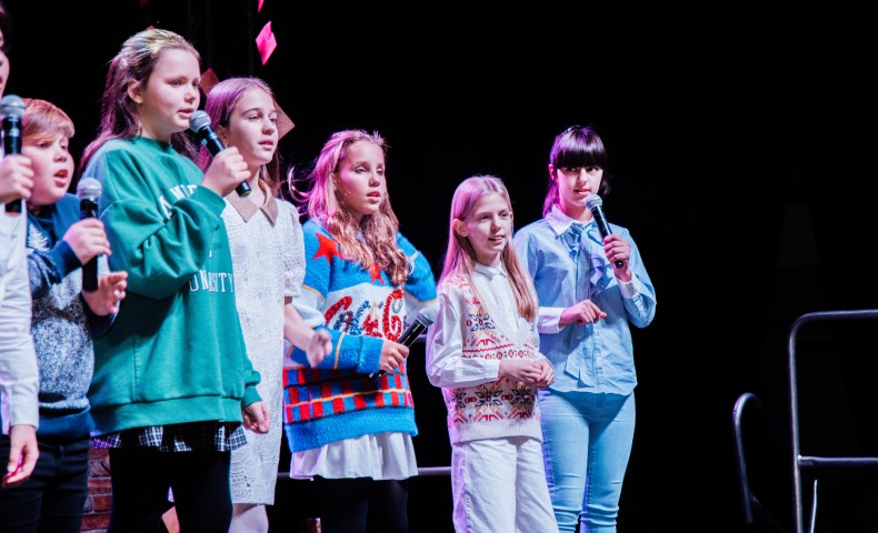 Primary Christmas Play 2022 - image 185