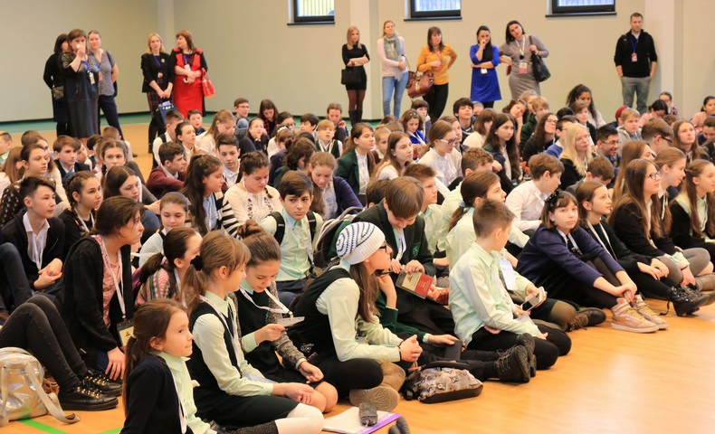 "World Scholar's Cup" Chisinau Round - image 7