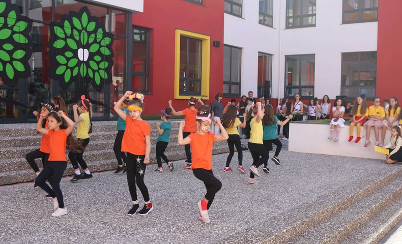 International Day - image 34