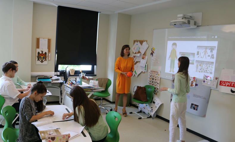 Extracurricular Clubs - image 46