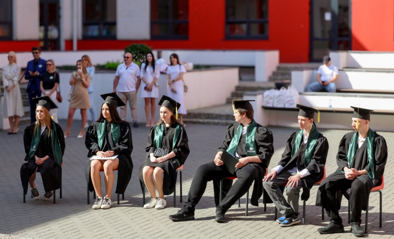 9B Graduation 2026 - image 4