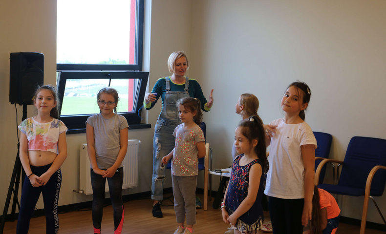 Extracurricular Clubs - image 11