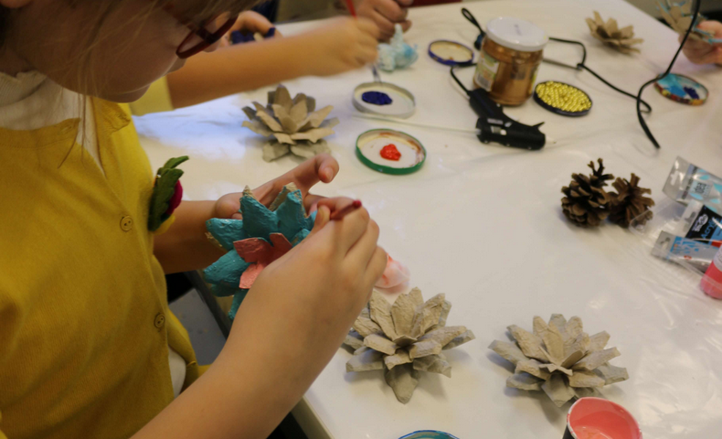 "Santa's Workshop" for Heritage Community - image 125