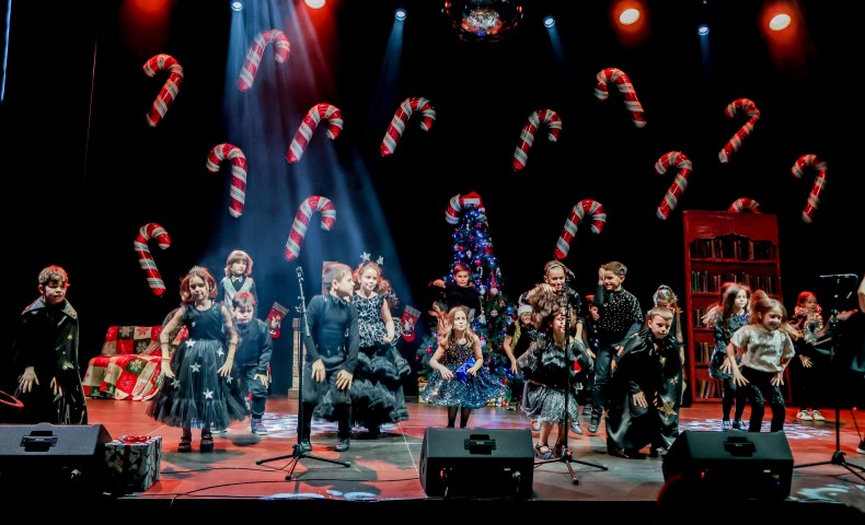 Christmas Show 2024 - image 134