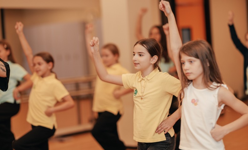 Dance Cheerleading Club - image 25