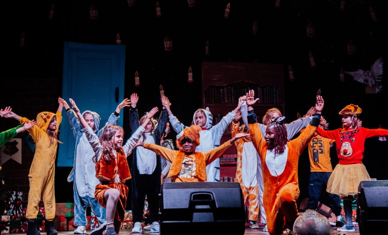 Primary Christmas Play 2022 - image 3