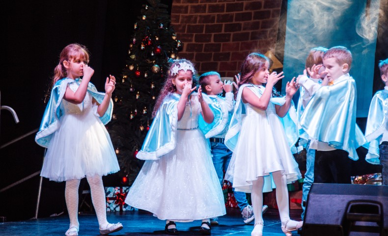 Primary Christmas Play 2022 - image 25