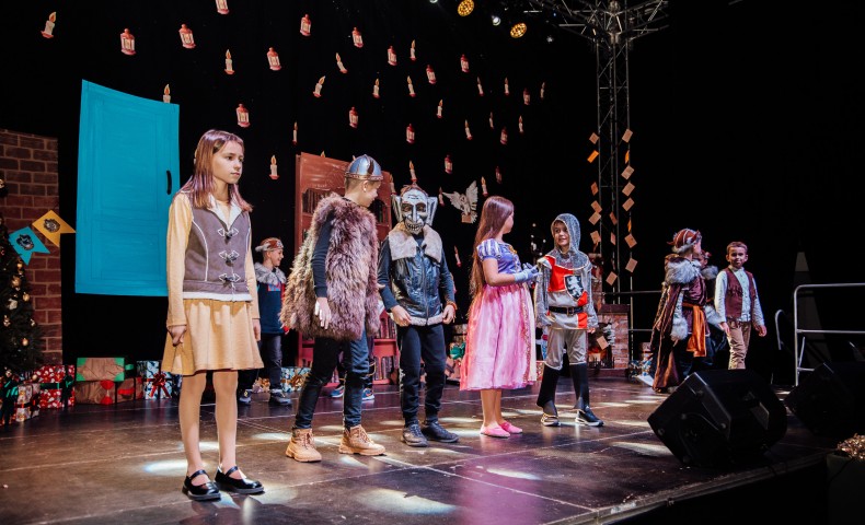 Primary Christmas Play 2022 - image 115