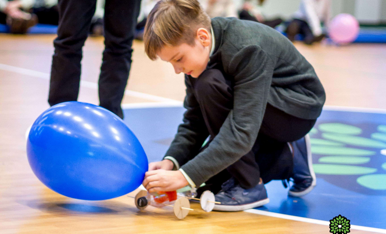STEM - Baloon Car Race - image 10