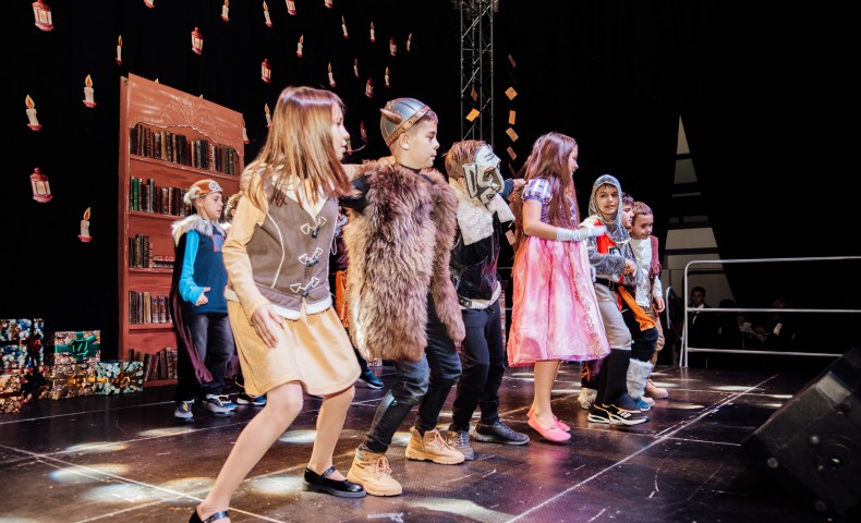 Primary Christmas Play 2022 - image 126