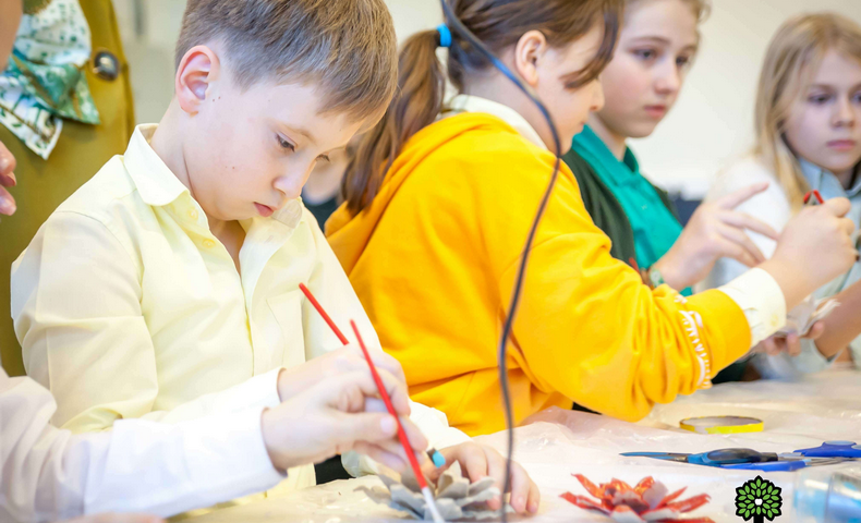 "Santa's Workshop" for Heritage Community - image 10