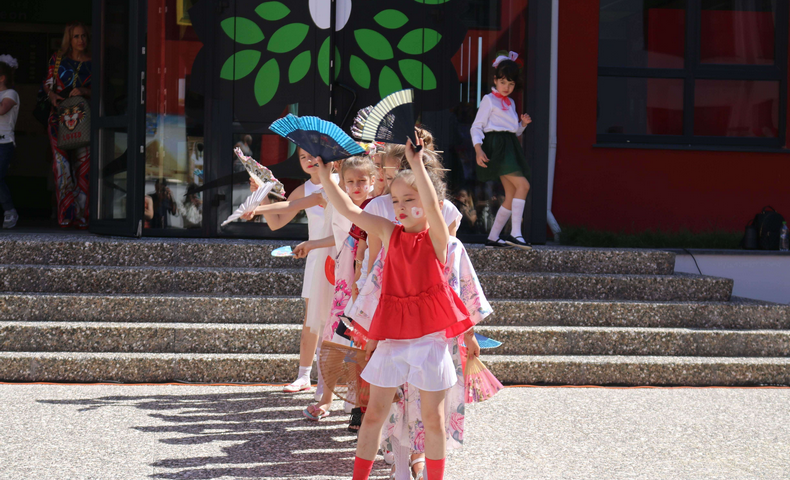 International Day - image 88