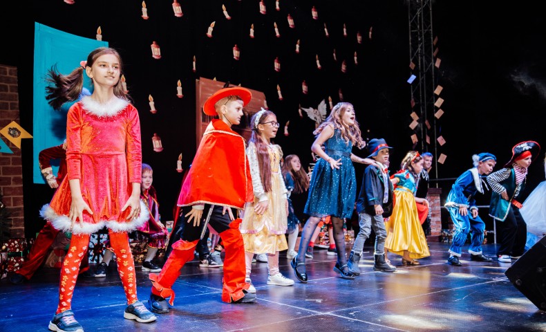 Primary Christmas Play 2022 - image 100