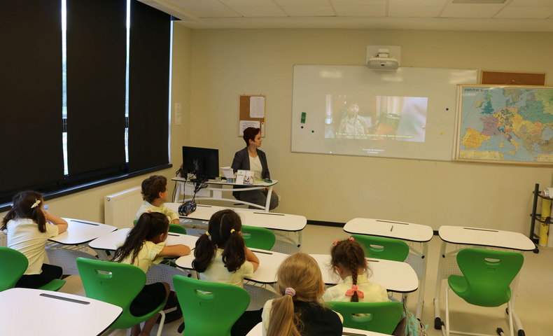 Extracurricular Clubs - image 35