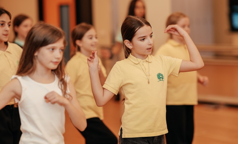 Dance Cheerleading Club - image 26