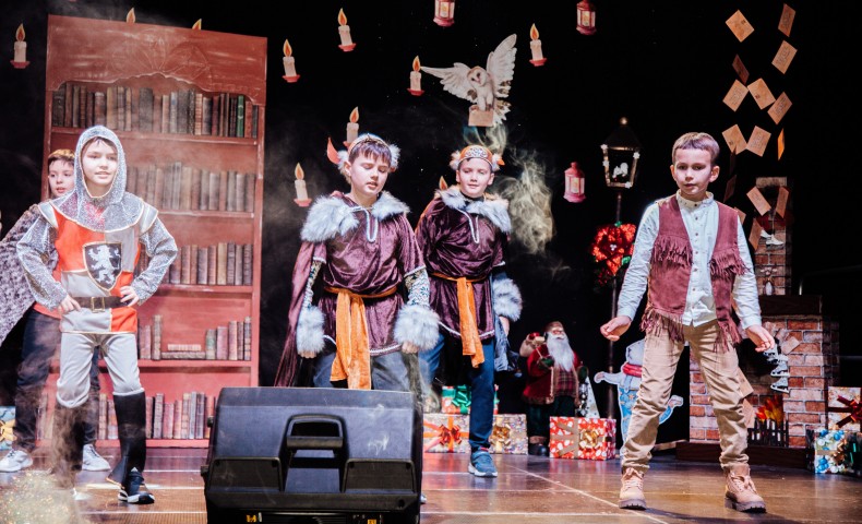 Primary Christmas Play 2022 - image 119