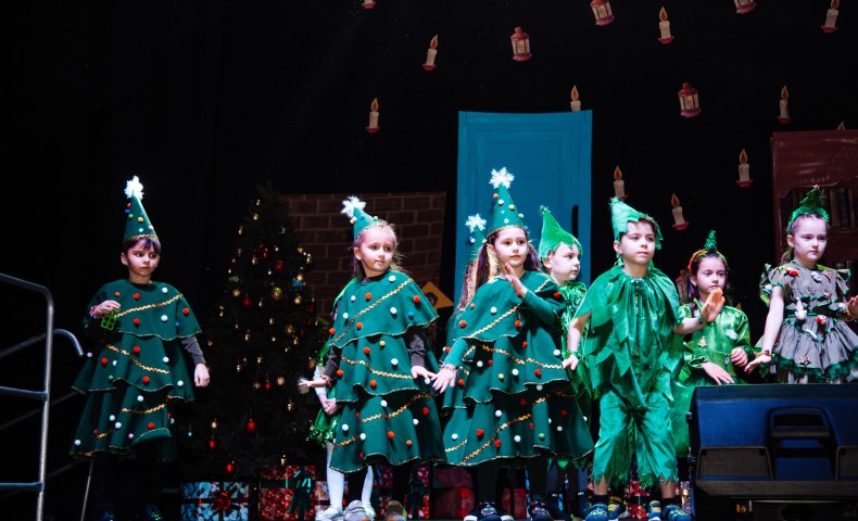 Primary Christmas Play 2022 - image 20