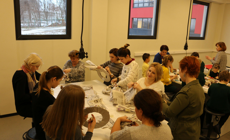 "Santa's Workshop" for Heritage Community - image 128