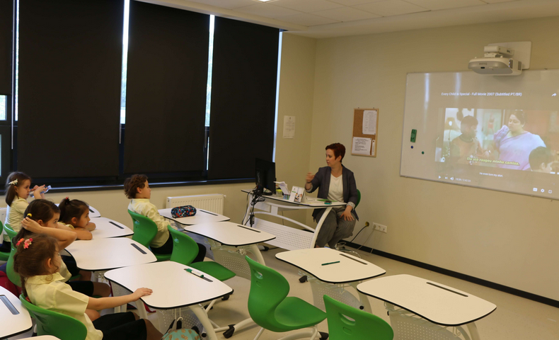 Extracurricular Clubs - image 37