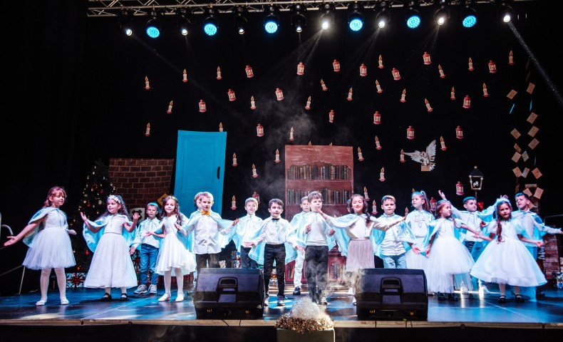 Primary Christmas Play 2022 - image 23