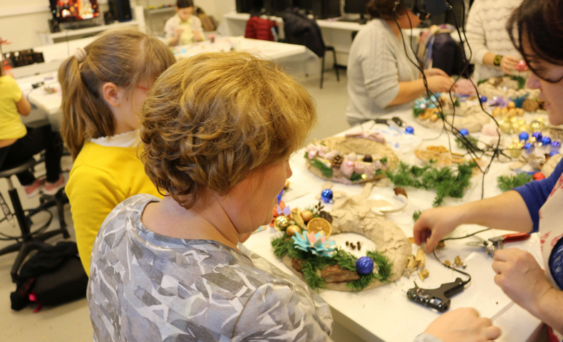 "Santa's Workshop" for Heritage Community - image 174
