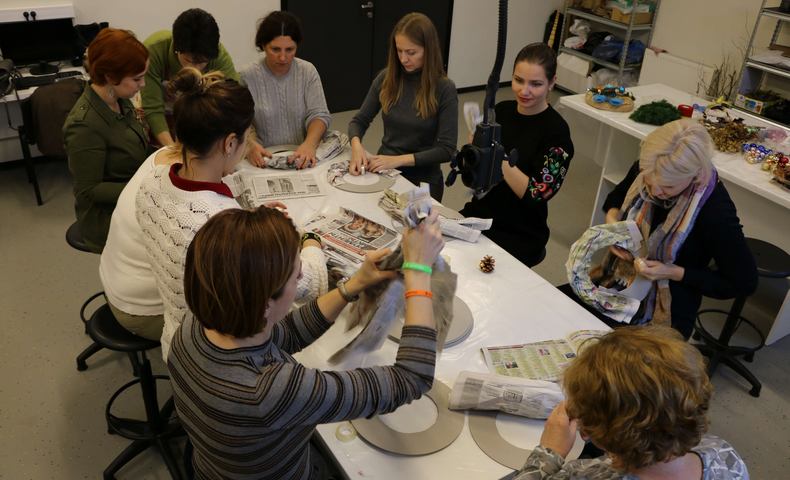 "Santa's Workshop" for Heritage Community - image 118