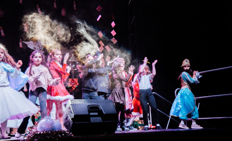 Primary Christmas Play 2022 - image 216