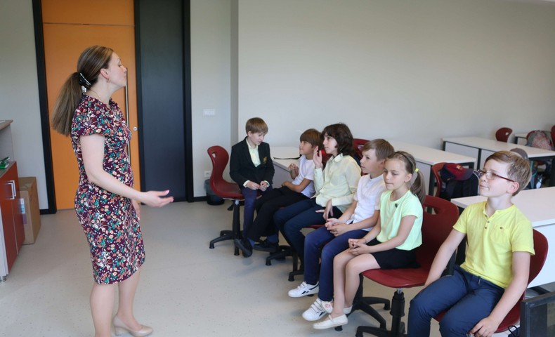 Extracurricular Clubs - image 95