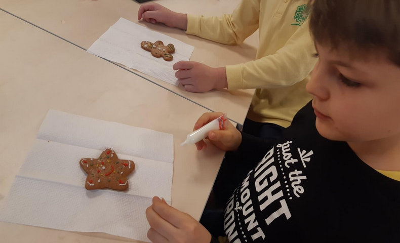 "Santa's Workshop" for Heritage Community - image 91