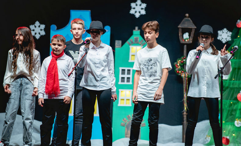 Christmas Play 2019 - image 227