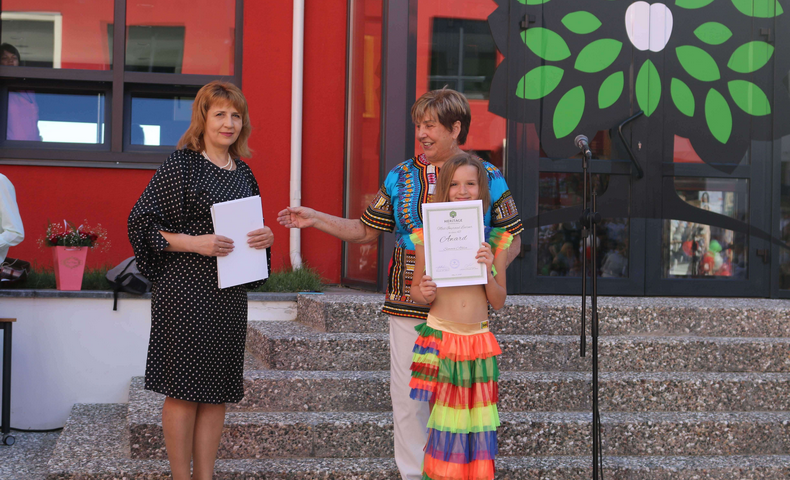 International Day - image 15