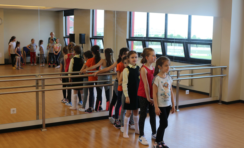 Extracurricular Clubs - image 10