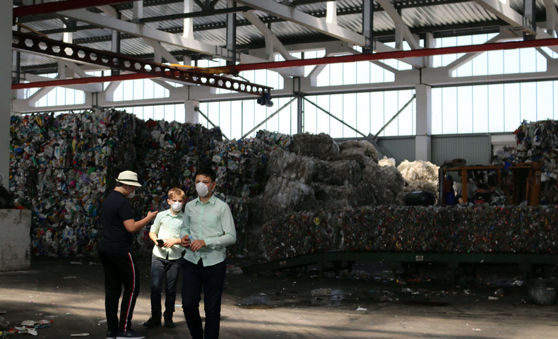 Recycling Plant Visit - image 11